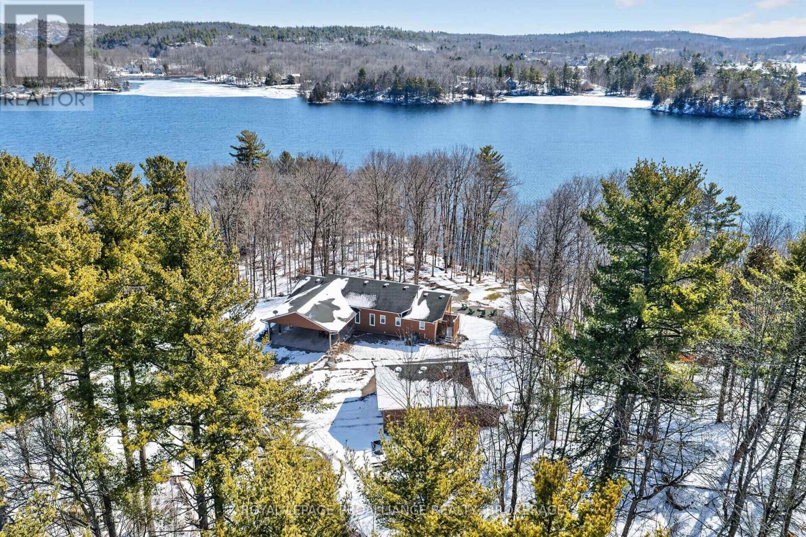 606 WHITES POINT ROAD Image 48