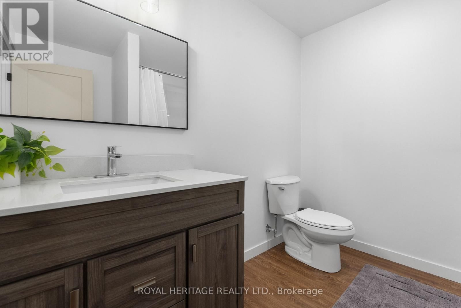 1702 COUNTY RD 40 Image 31