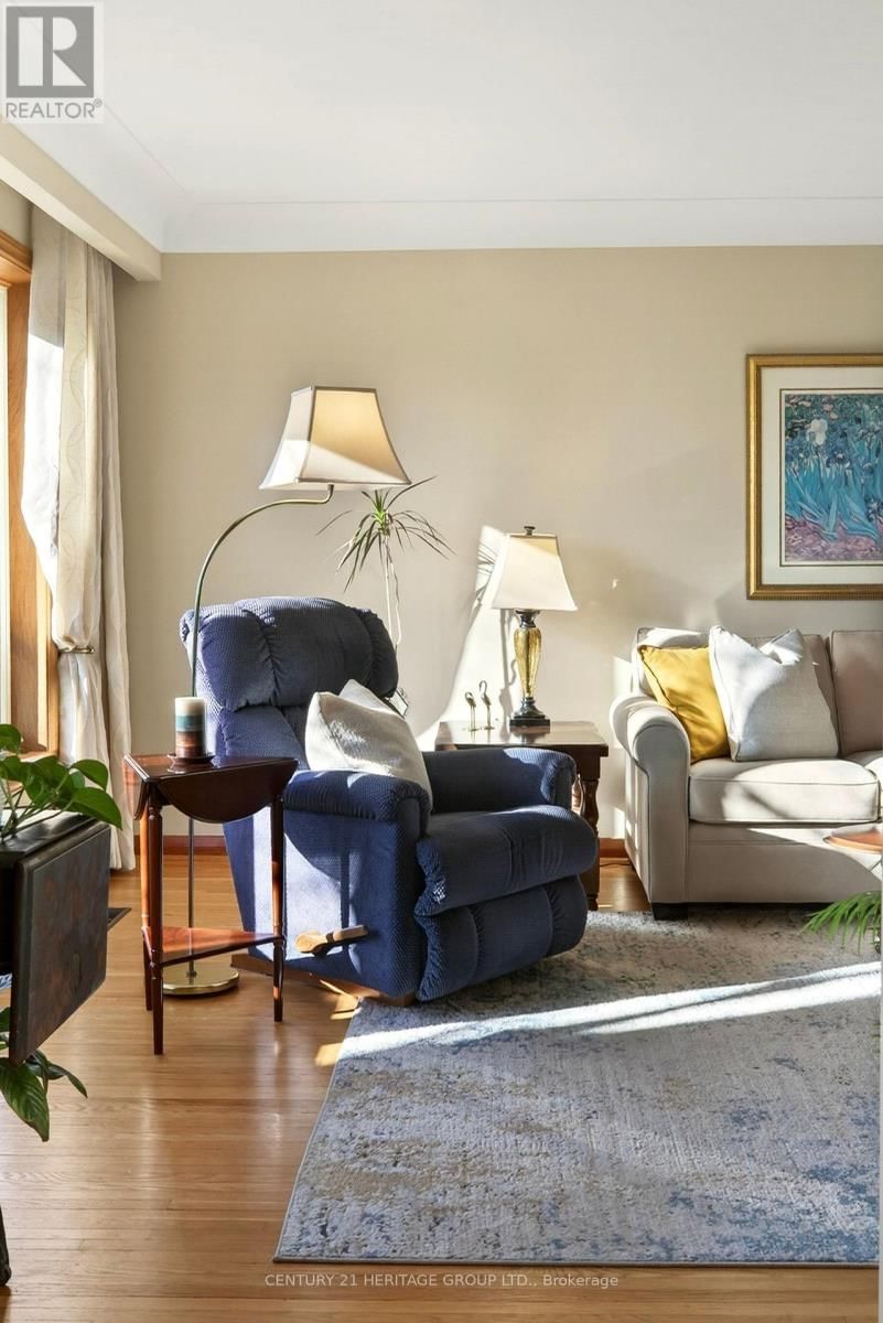 98 CAMEO AVENUE Image 13