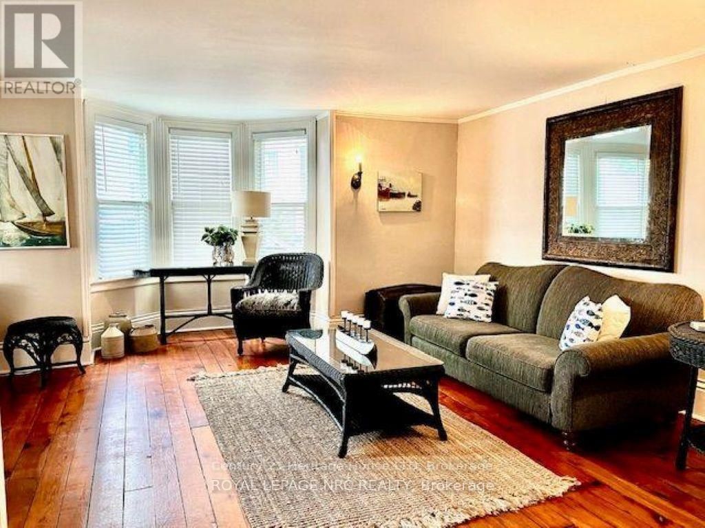 62 WEST STREET Image 3