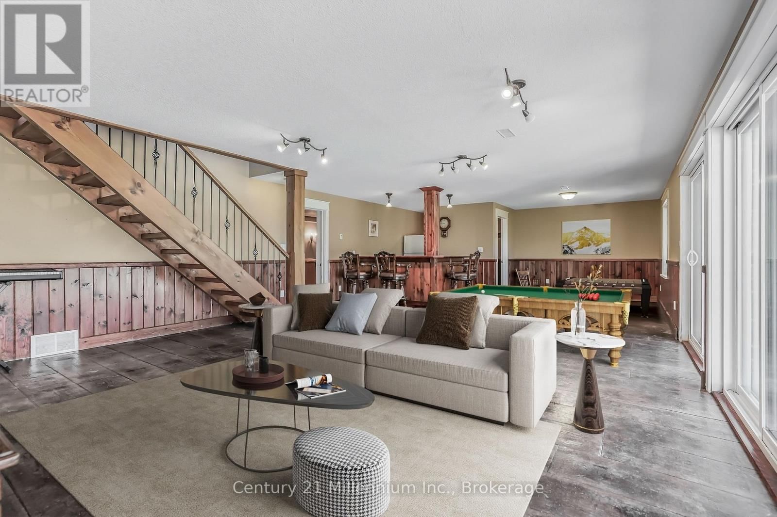 142 MILL STREET Image 31