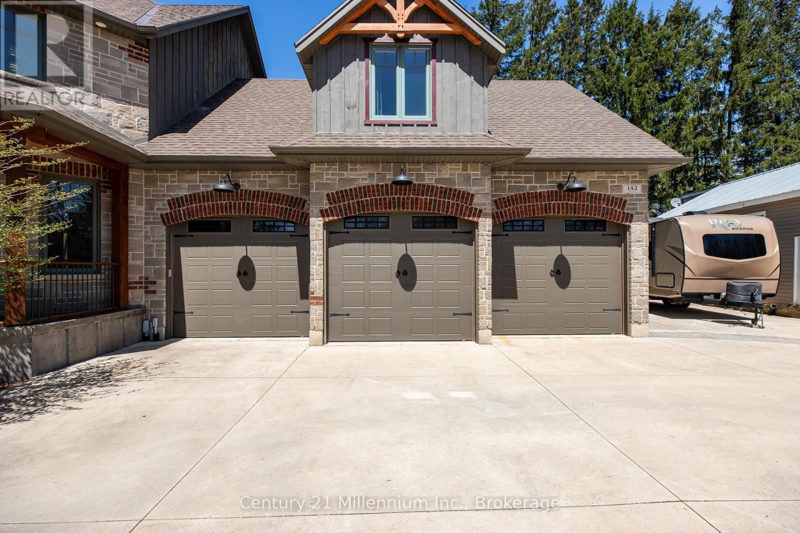 142 MILL STREET Image 38