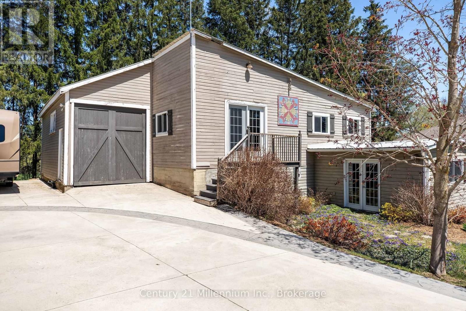 142 MILL STREET Image 40