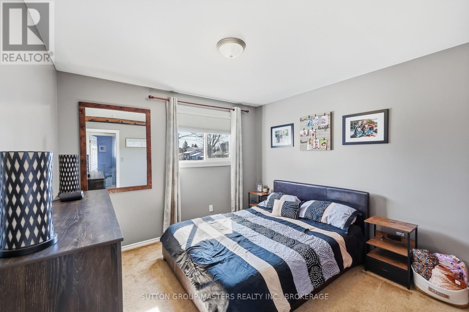 745 LOUIS STREET Image 36