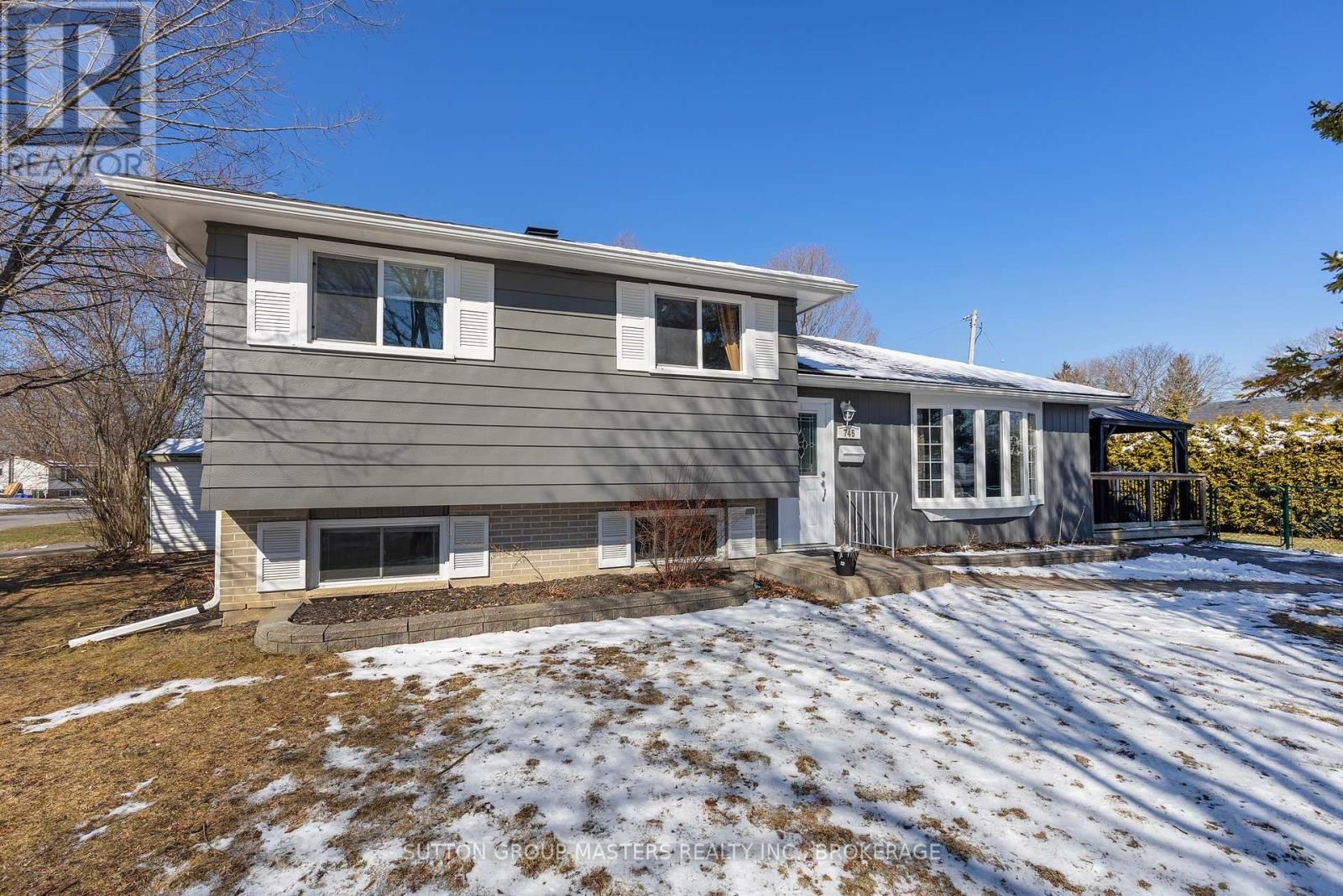 745 LOUIS STREET Image 5