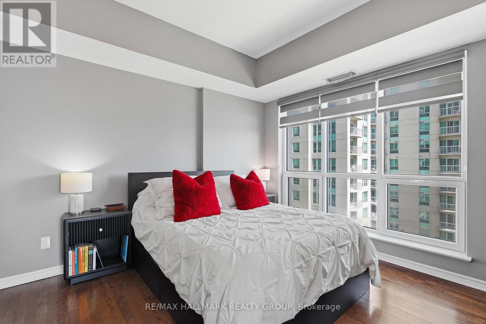 809 - 200 RIDEAU STREET Image 24