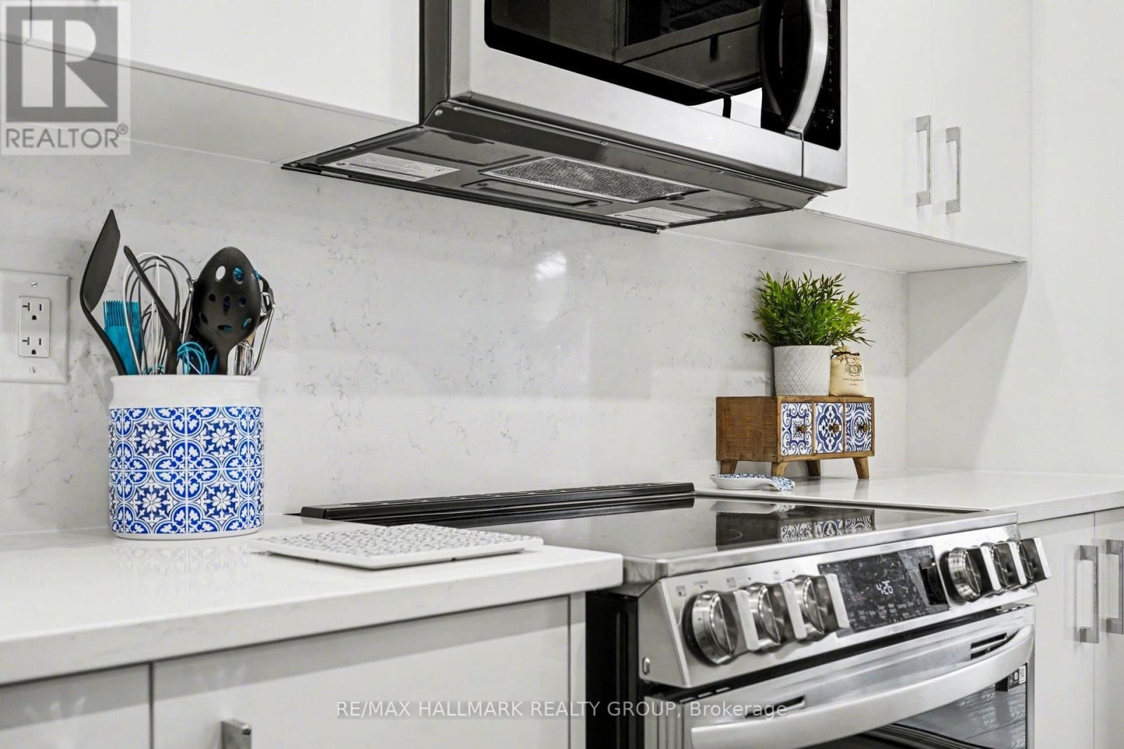 61 ARINTO PLACE Image 12