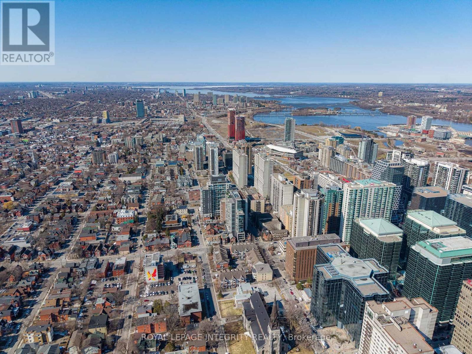 #604 - 255 BAY STREET Image 41