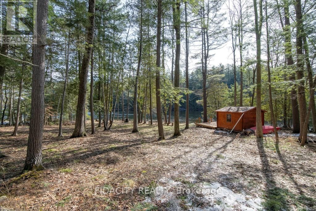 186 FLEMING DRIVE Image 12