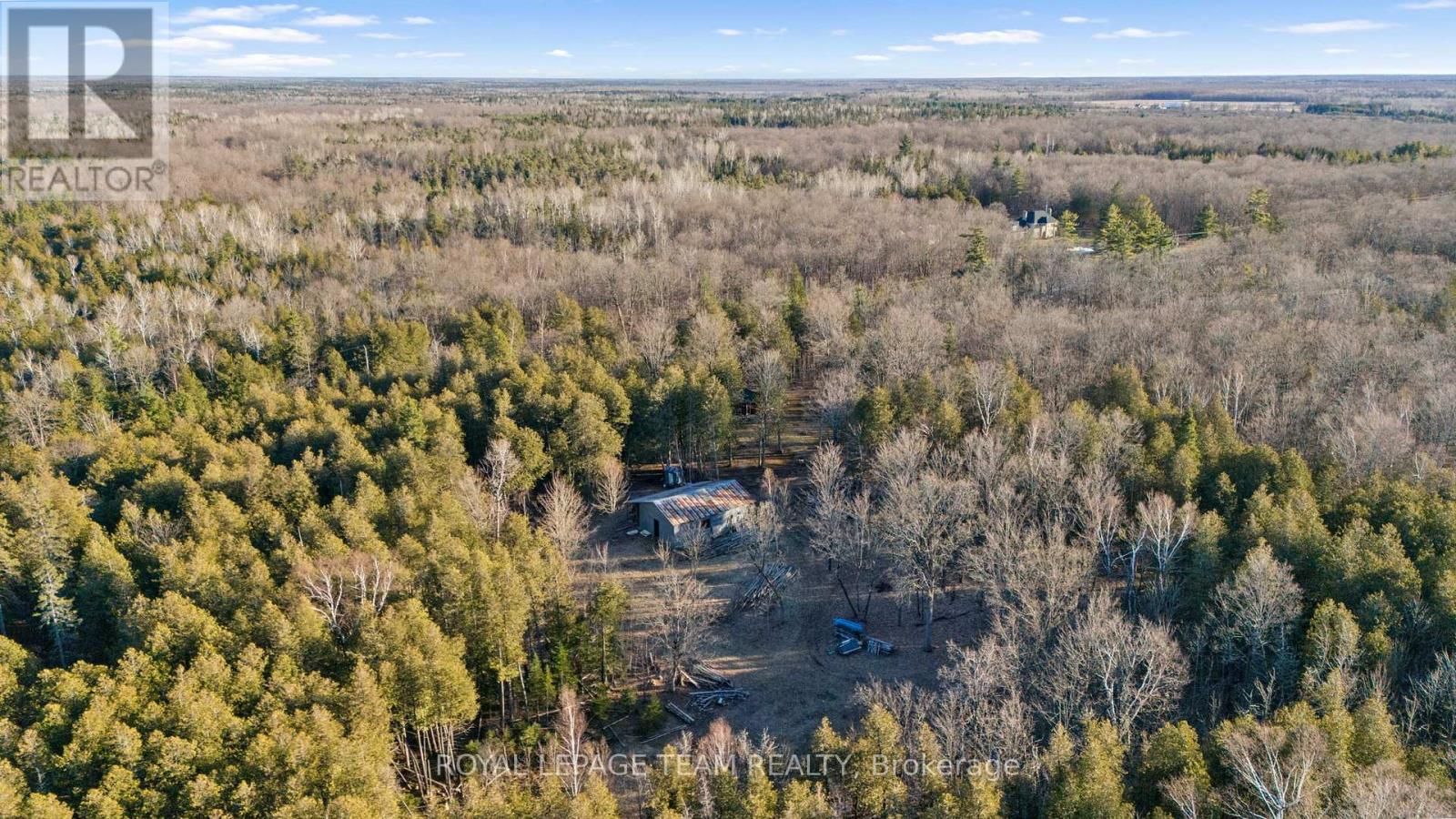 4265 ROGER STEVENS DRIVE Image 38