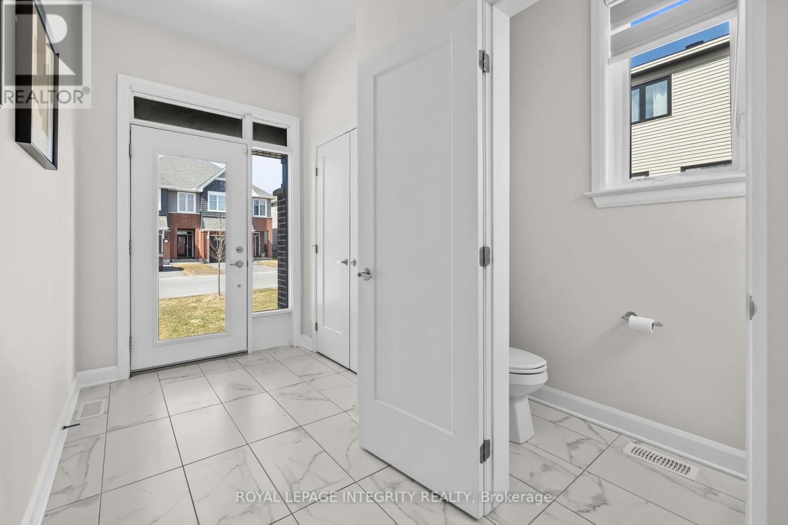 133 ANGELONIA CRESCENT Image 4