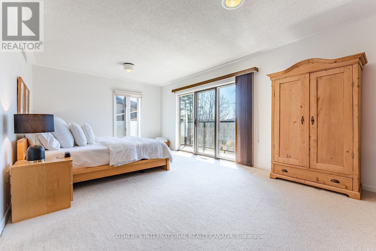 20 RIDGEVIEW COURT Image 24