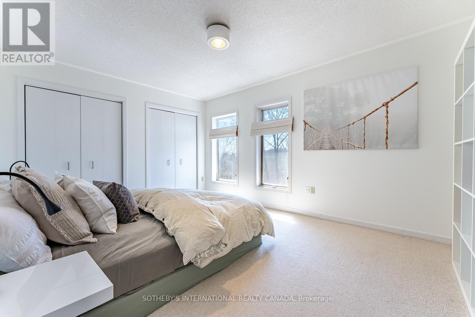 20 RIDGEVIEW COURT Image 36