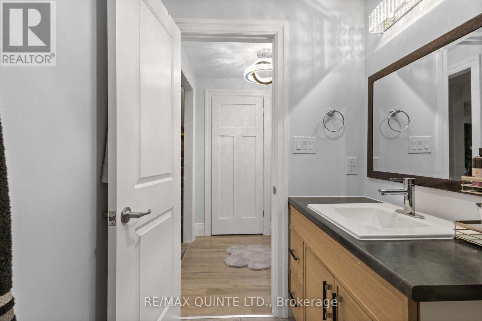 40 ALLEN STREET Image 50