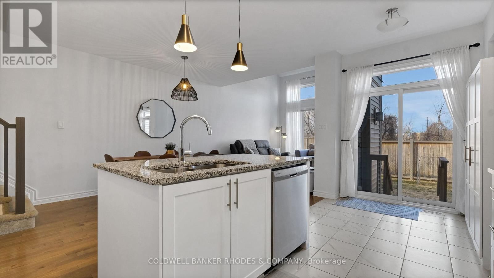 862 CHIPPING CIRCLE Image 15