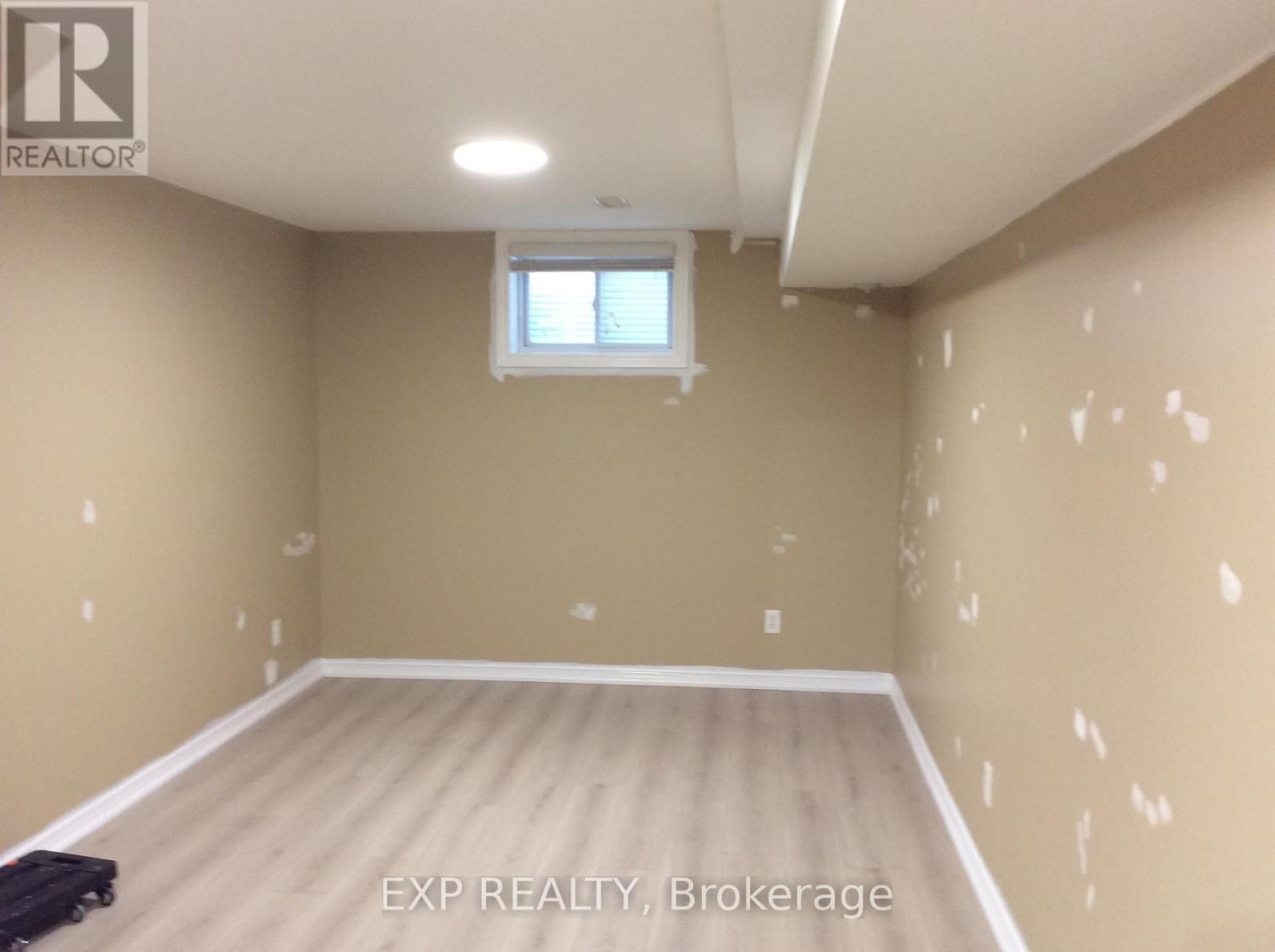 431 LAUSANNE CRESCENT Image 14