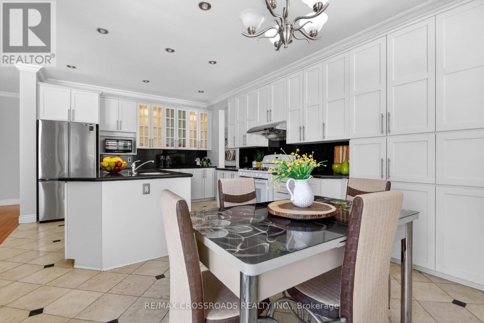 10 TIERNEY DRIVE Image 26