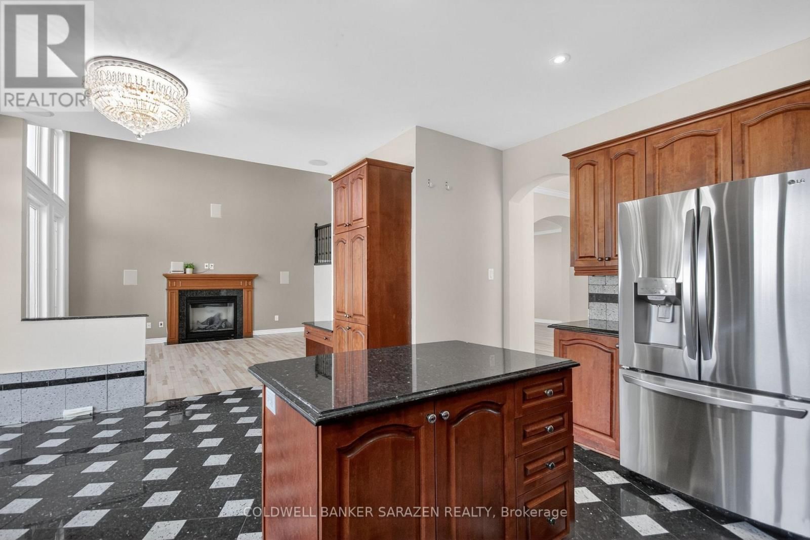 147 AUGUST LILY CRESCENT Image 14