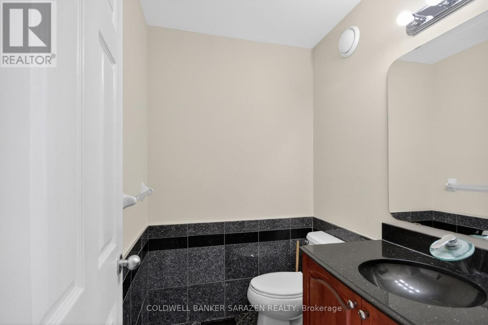 147 AUGUST LILY CRESCENT Image 28