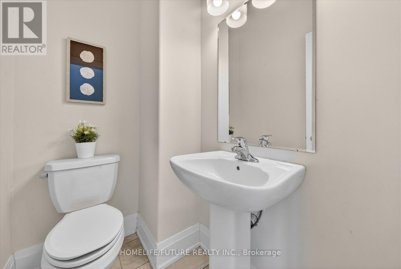 212 MALLORY TERRACE Image 15