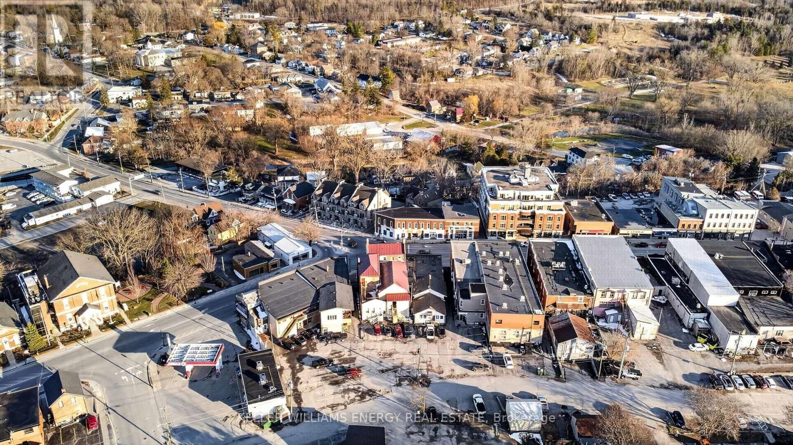 302 PICTON MAIN STREET Image 43