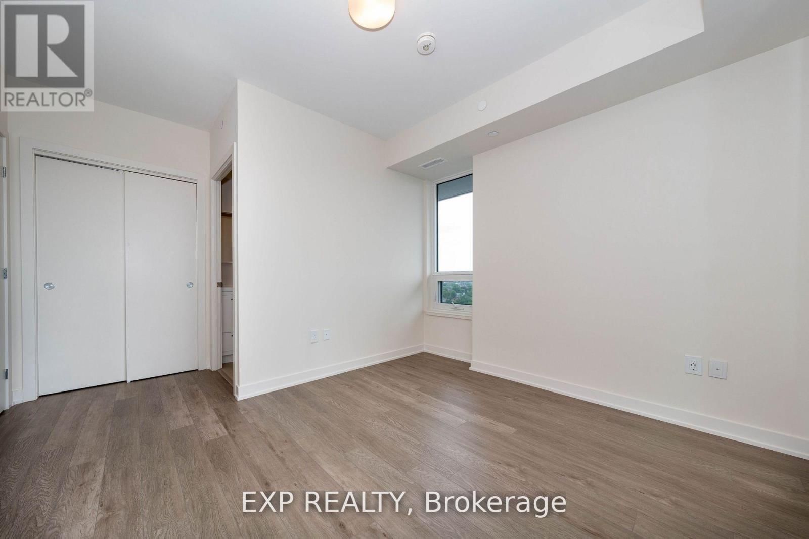 1105 - 212 KING WILLIAM STREET Image 29