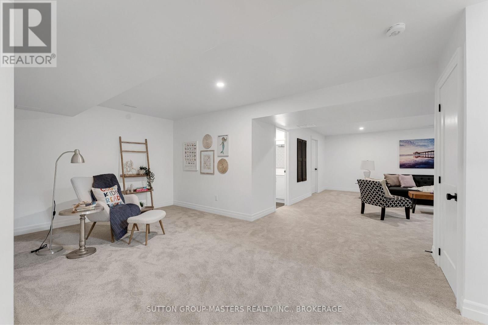 264 OLD KILN CRESCENT Image 14