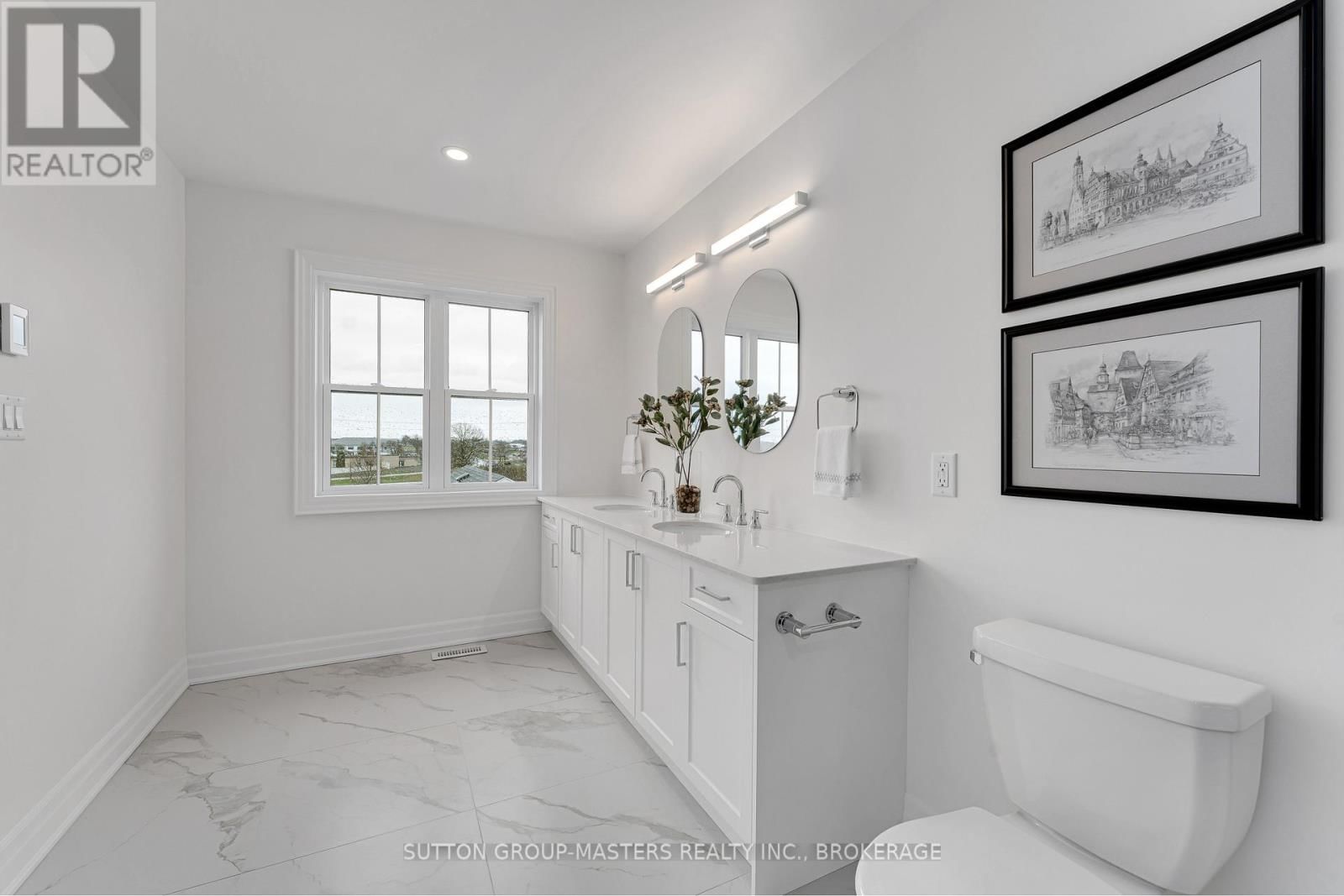 264 OLD KILN CRESCENT Image 17