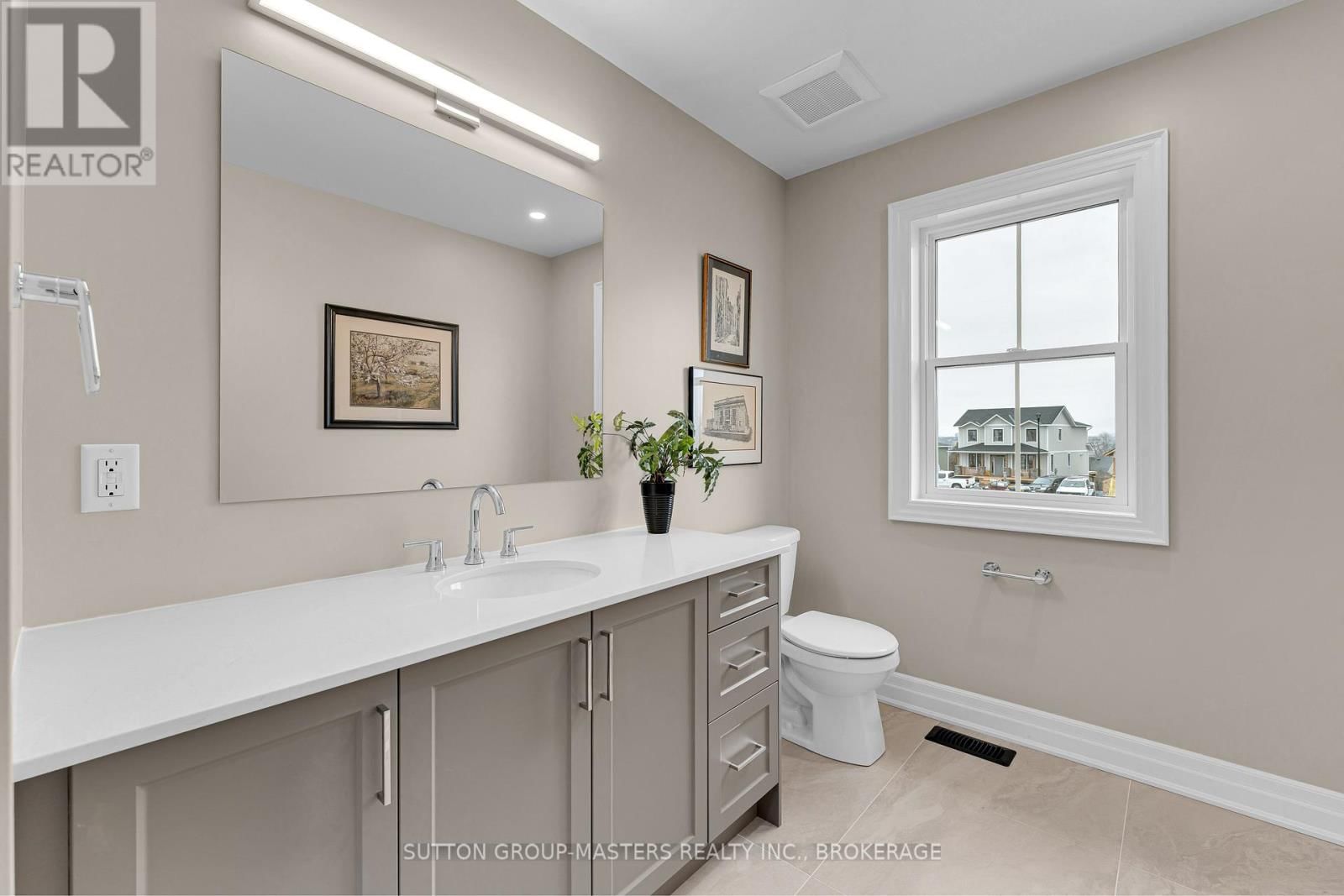 264 OLD KILN CRESCENT Image 21