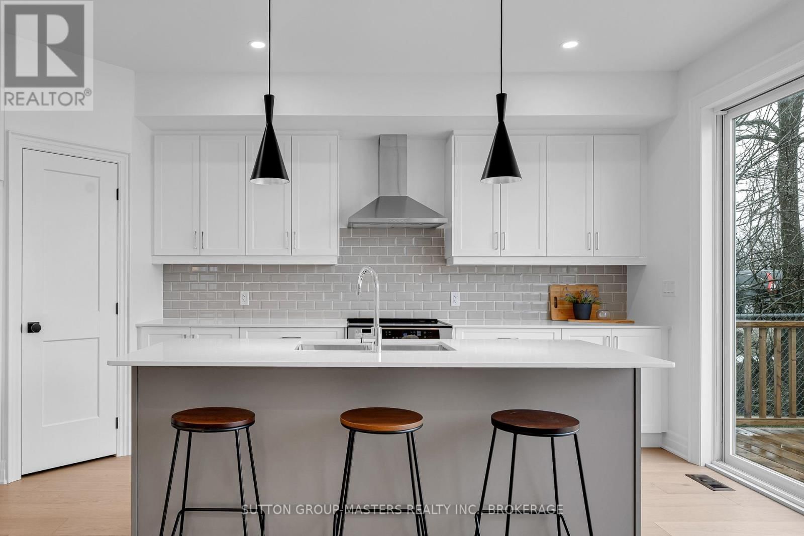 264 OLD KILN CRESCENT Image 4