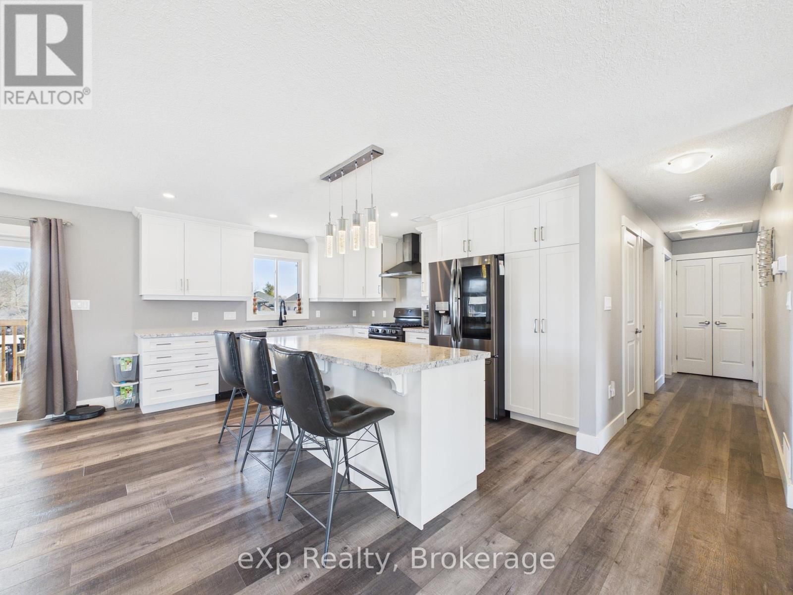 417 BUCKBY LANE Image 6