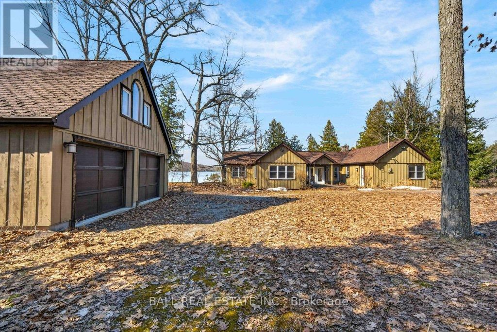 16 FIRE ROUTE 33 Image 1