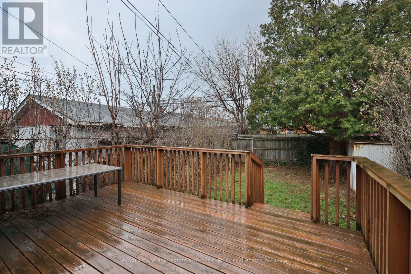 88 CHESTNUT AVENUE Image 32