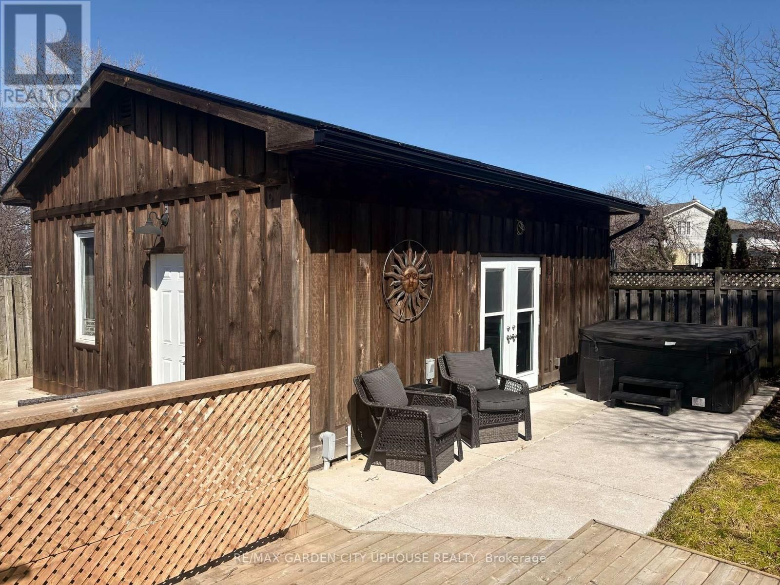 190 FIRST STREET LOUTH STREET Image 21