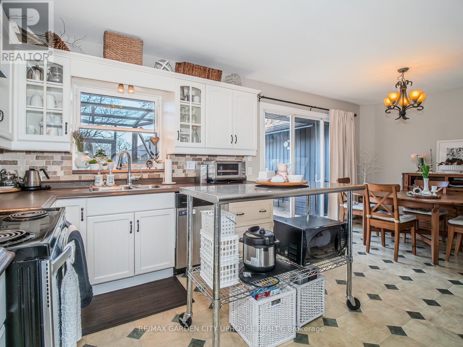 190 FIRST STREET LOUTH STREET Image 4