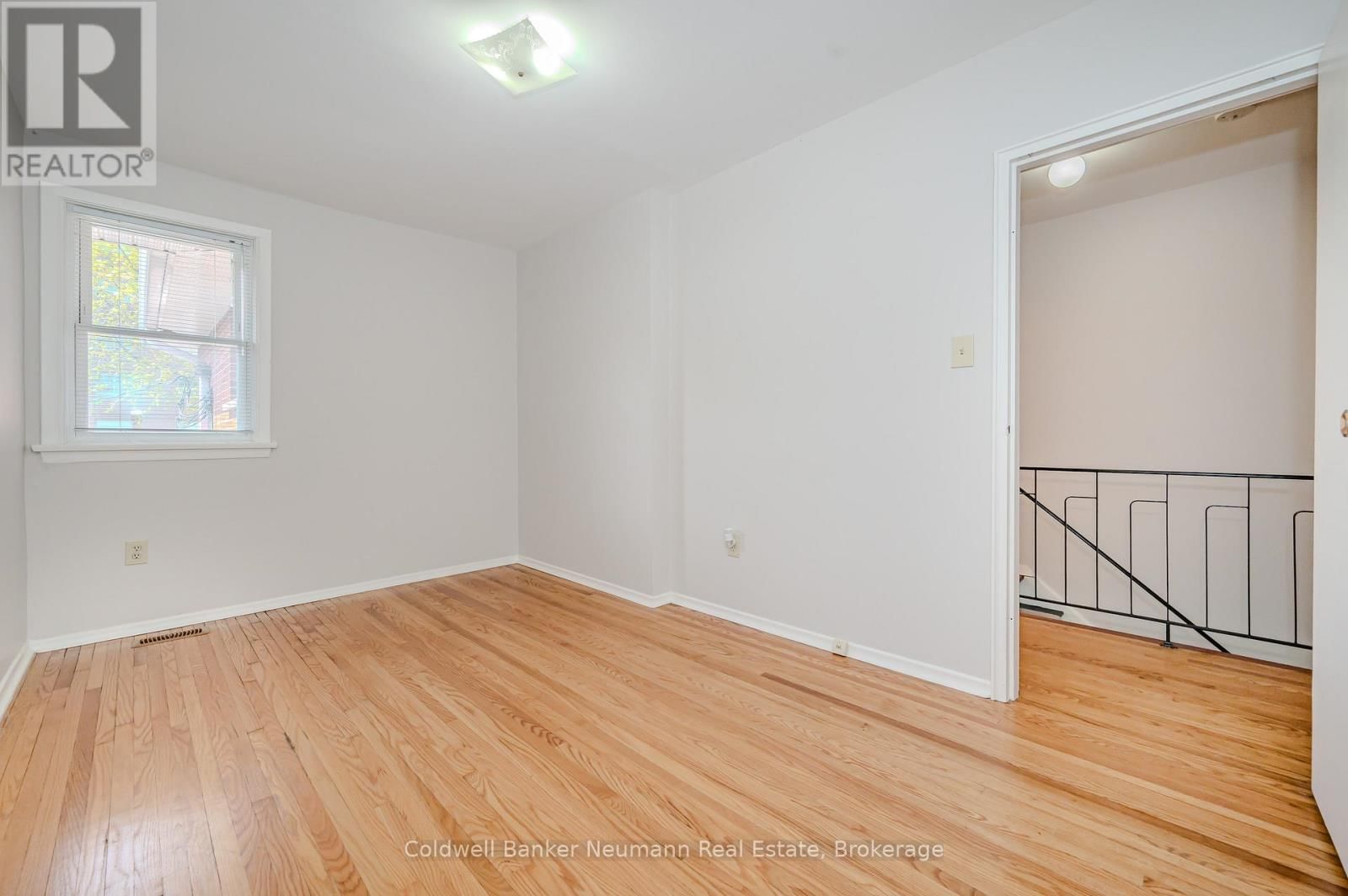 144 PRINCETON DRIVE Image 11