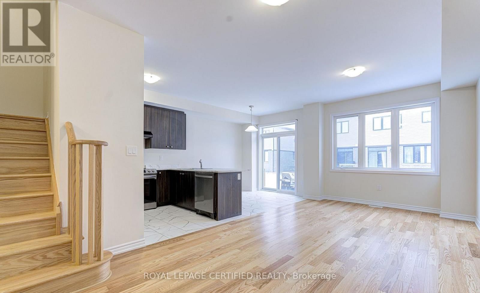 51 EVER SWEET WAY Image 37