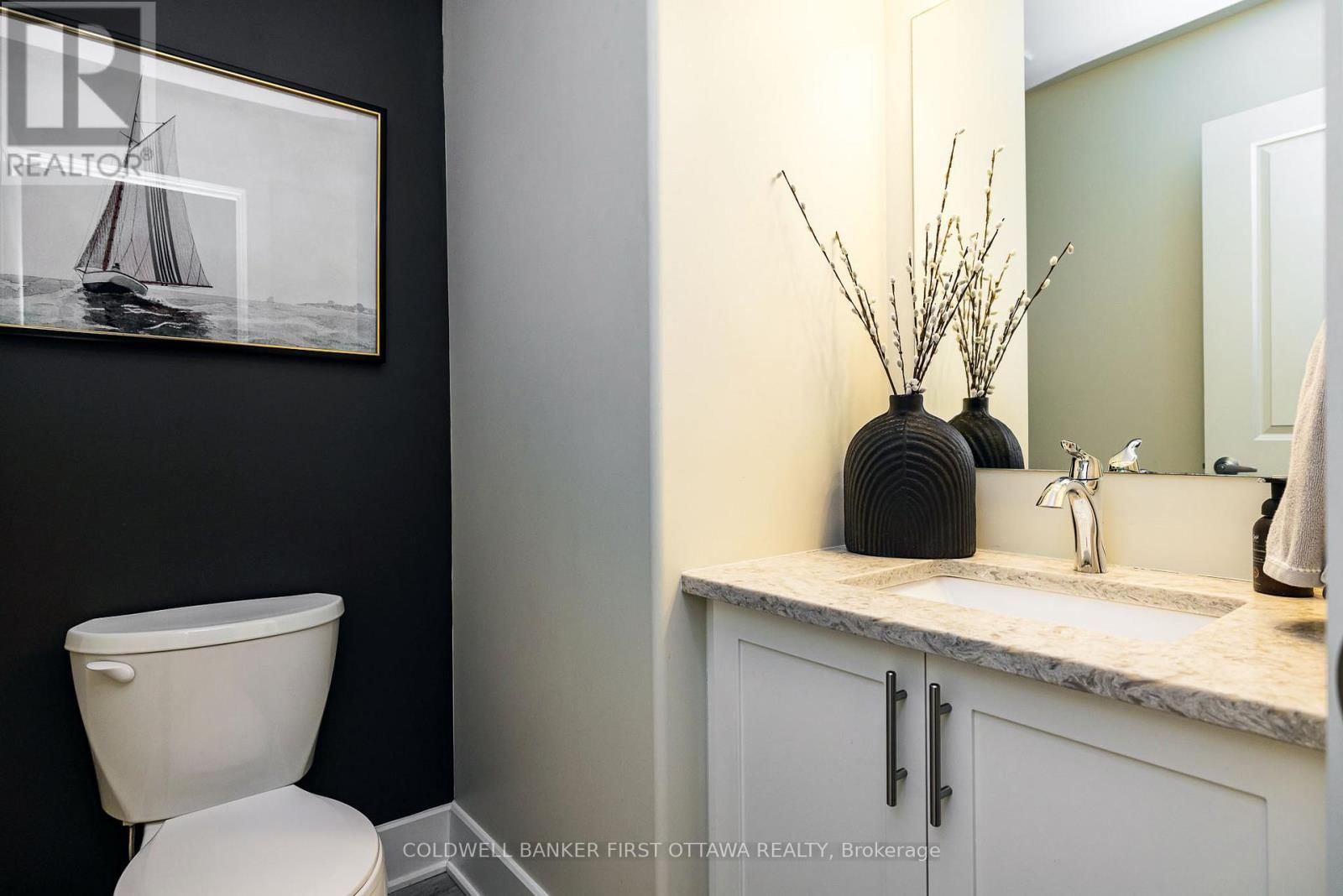 211 PURCHASE CRESCENT Image 22