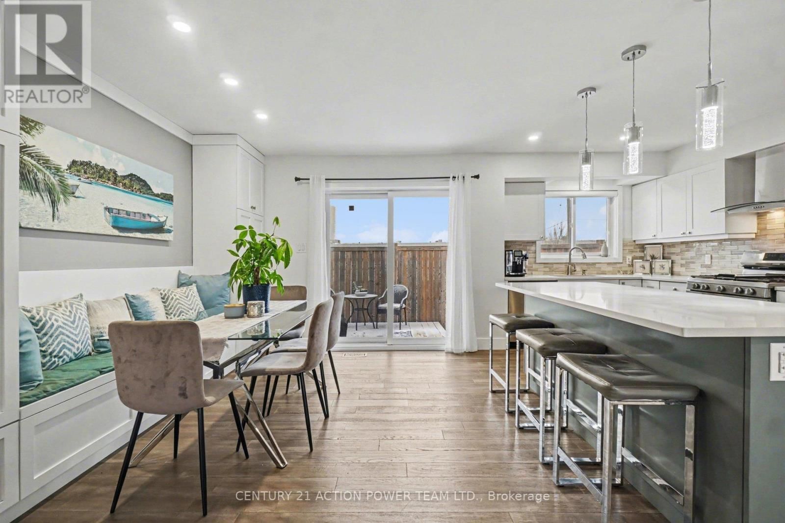 A - 1149 PARISIEN STREET Image 11