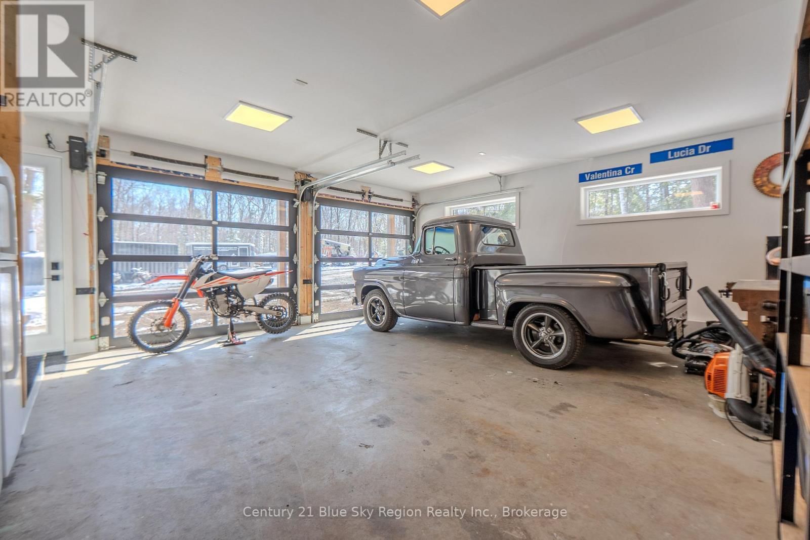 238 NIAGARA ROAD Image 27