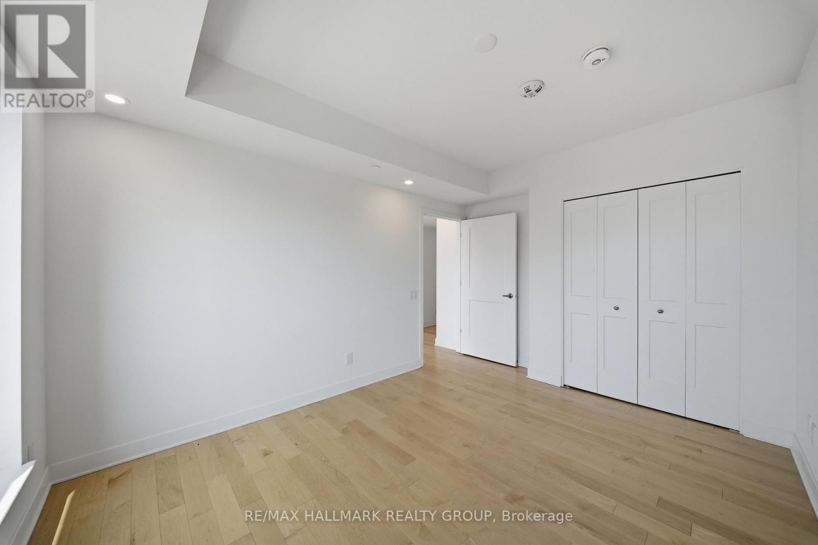 2202 - 180 GEORGE STREET Image 19