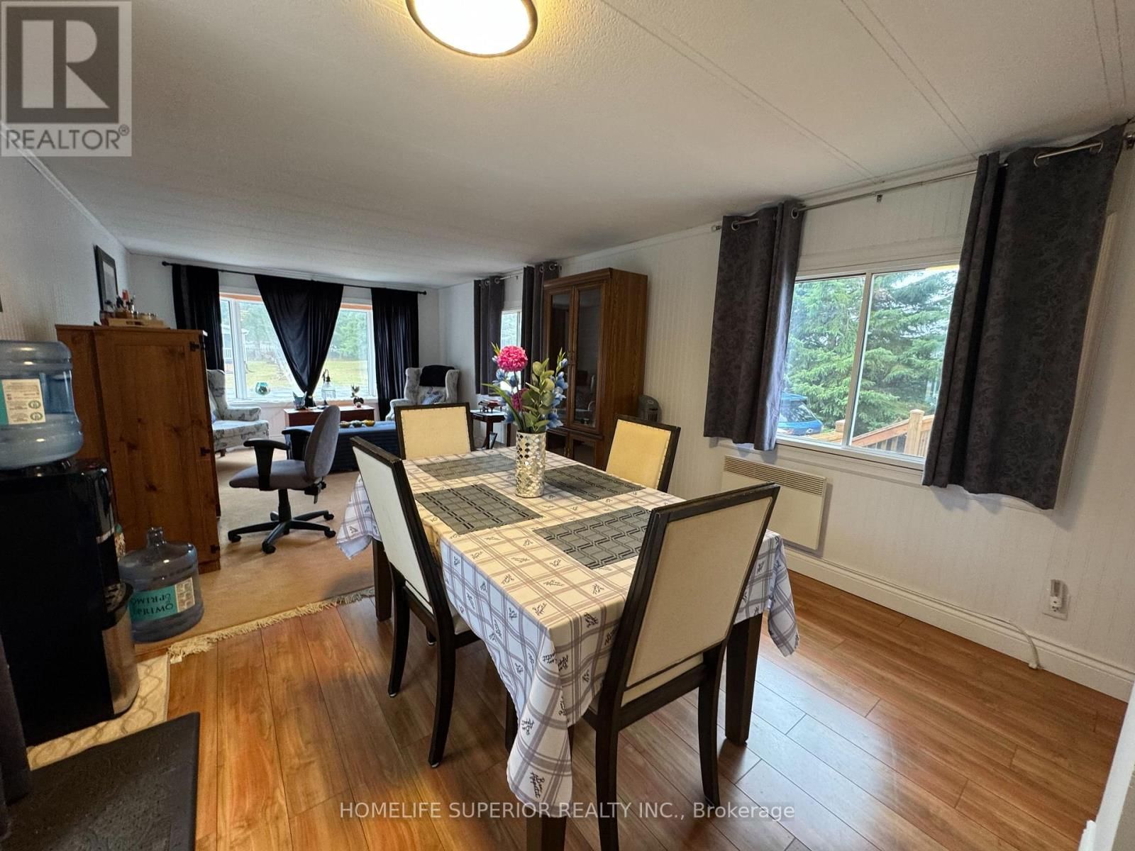 6 BELMONT STREET Image 5