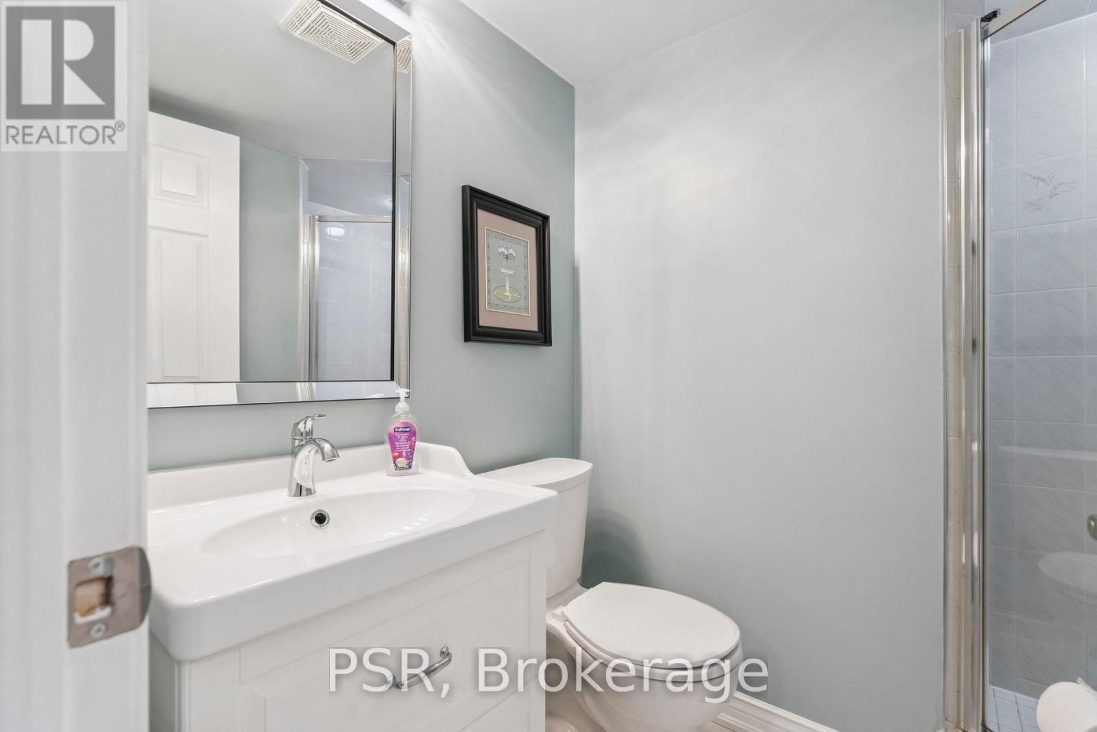 302 - 970 GOLF LINKS ROAD Image 24