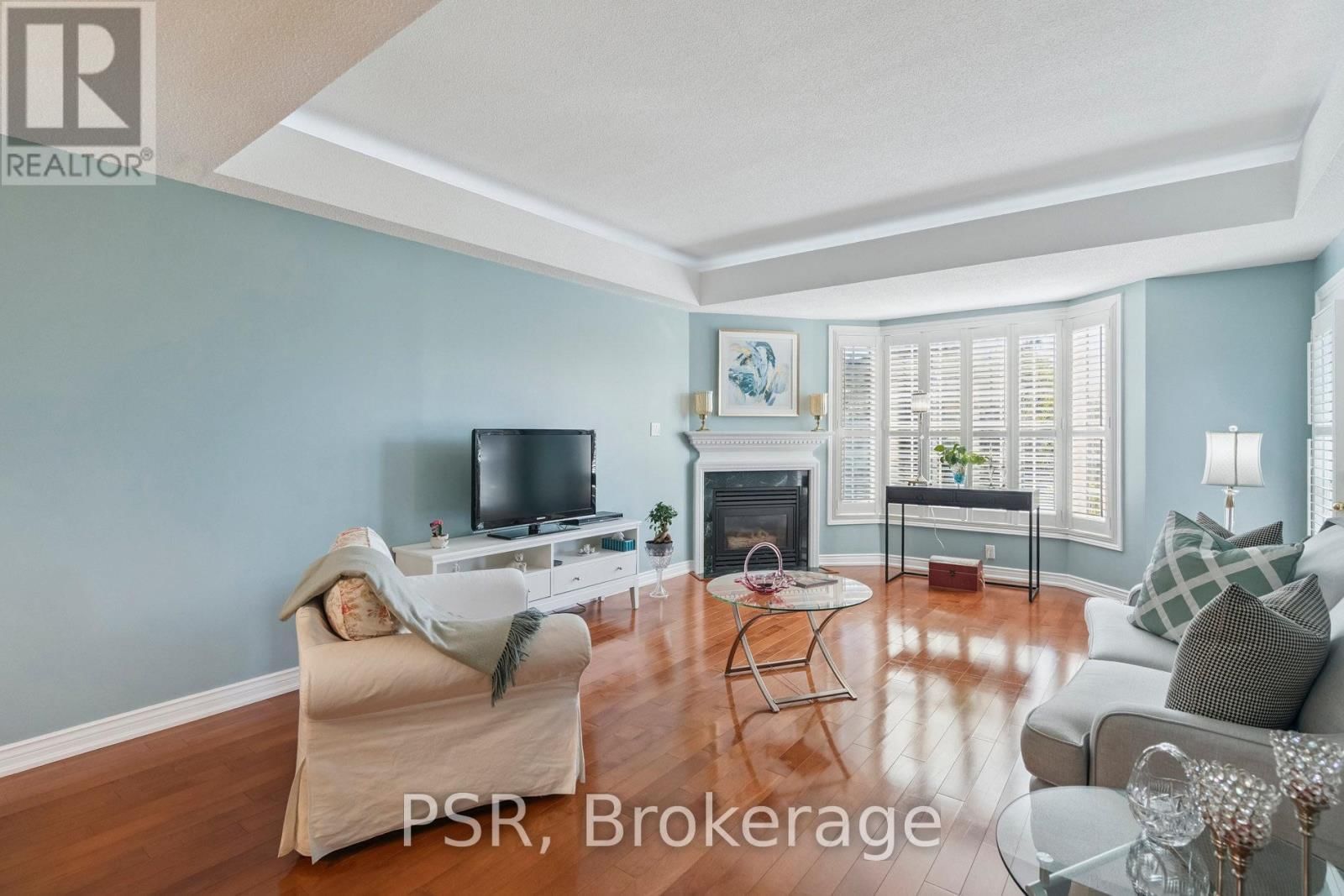 302 - 970 GOLF LINKS ROAD Image 7