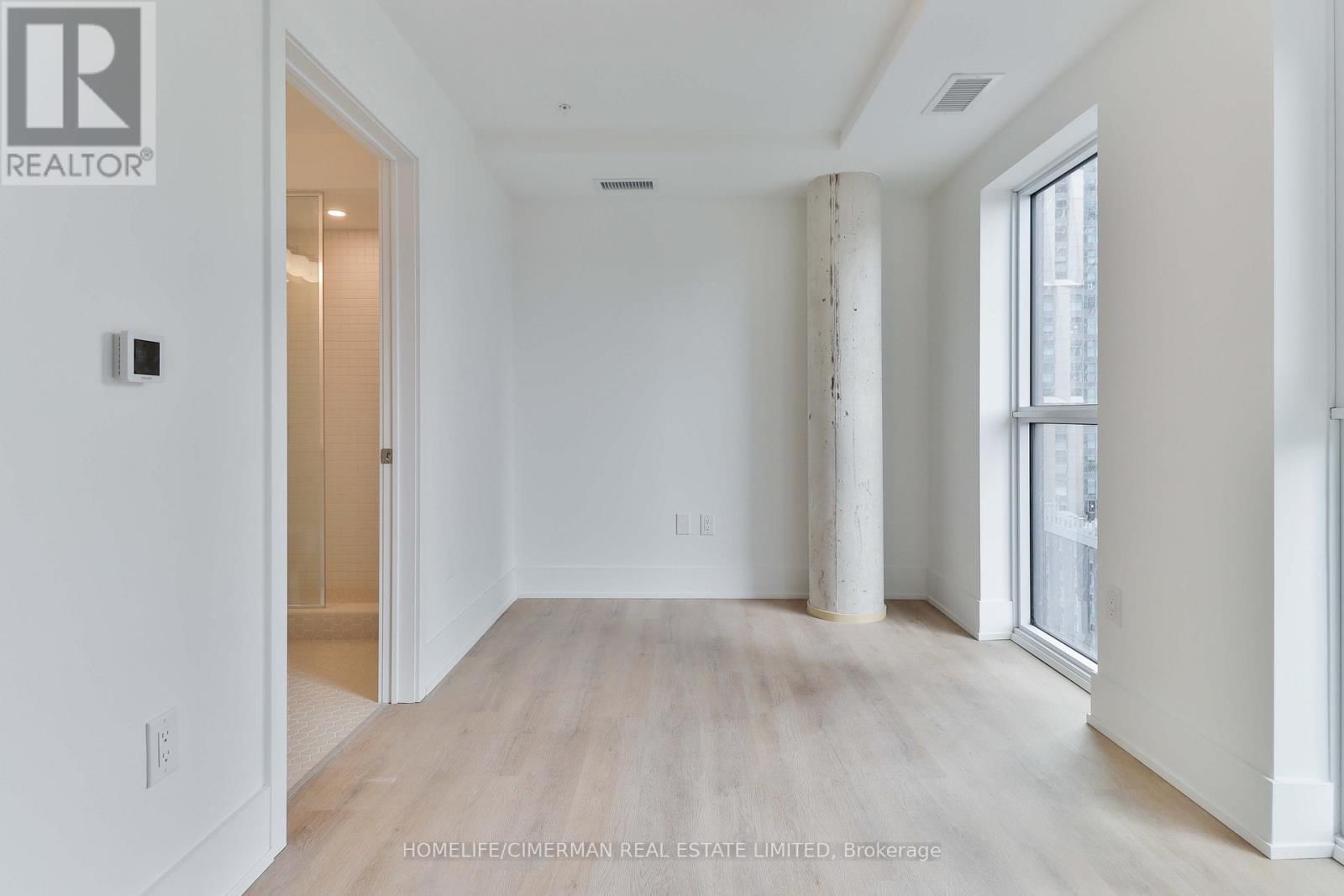 PH1 - 206 KING STREET WEST Image 28