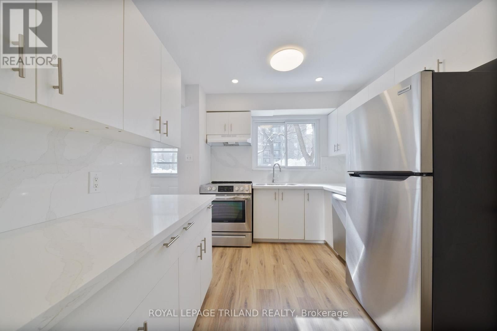 29 - 825 DUNDALK DRIVE Image 9