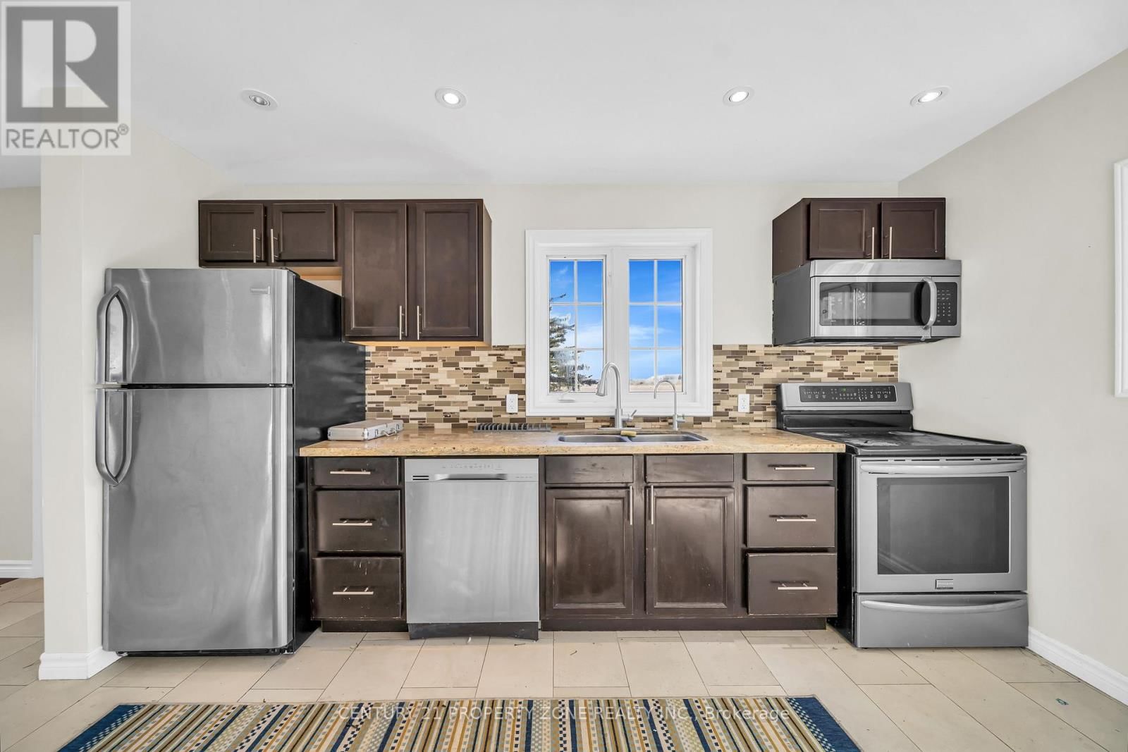 598224 2ND LINE WEST Image 19