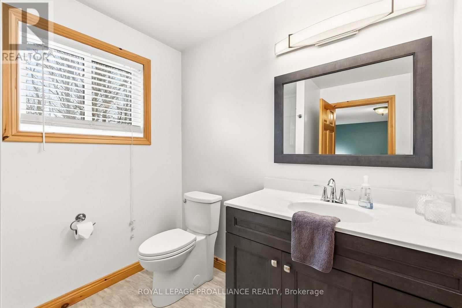 9 HURON DRIVE Image 27