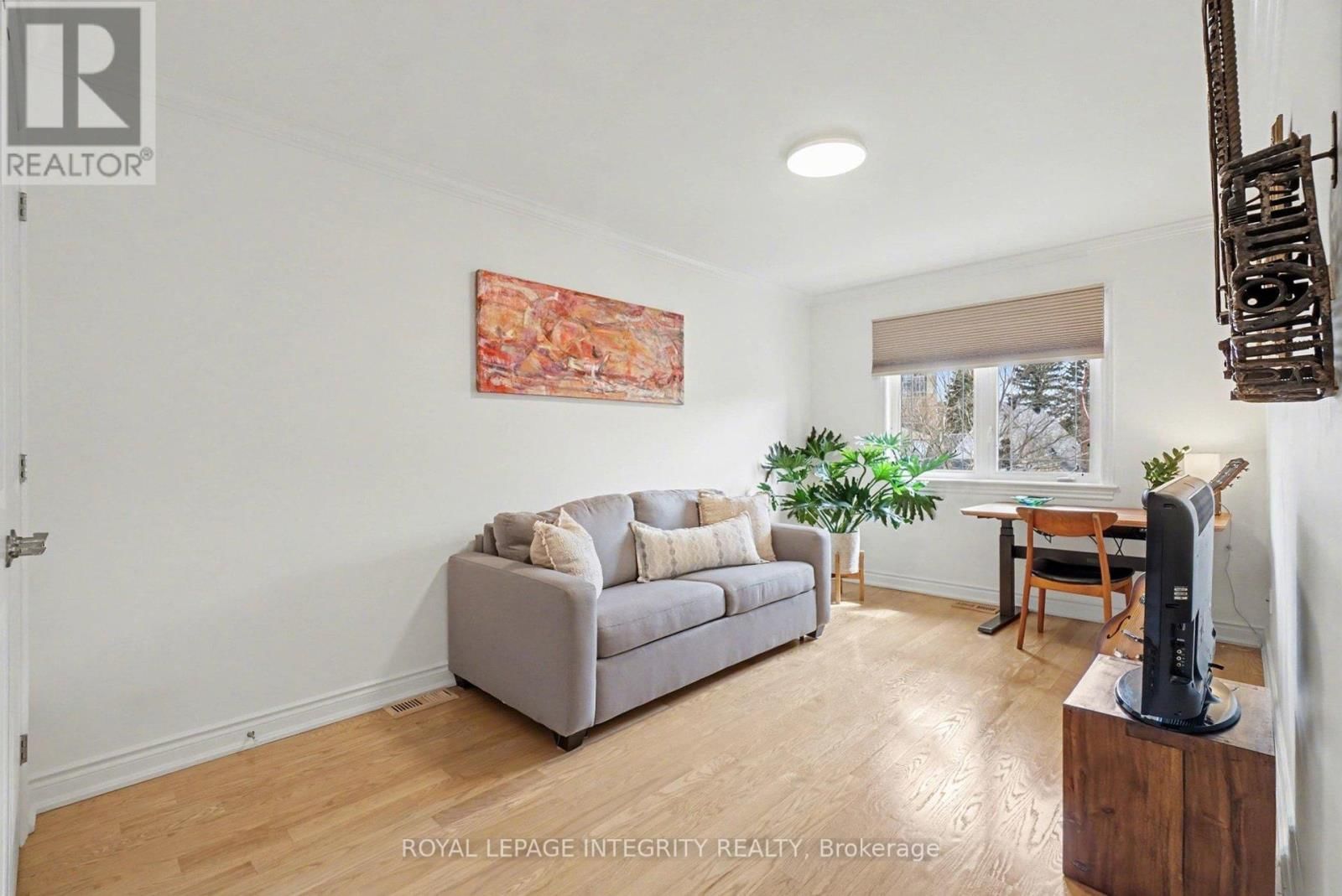 279 CURRELL AVENUE Image 20