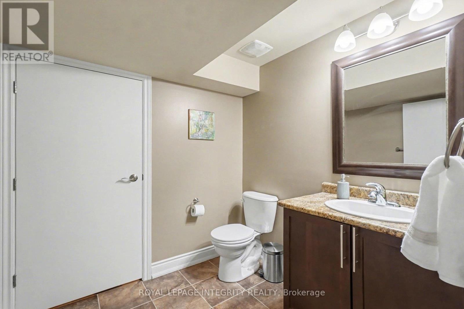 279 CURRELL AVENUE Image 24